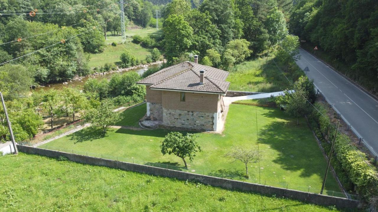Сasa de vacaciones Casa Fresneda